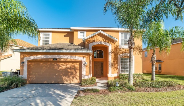 Serene Pool Home Overlooking Conservation Area 🌳🏊‍♂️