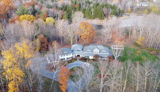 Serene Private Estate on 15 Acres - Spacious 6-Bedroom Near Manchester & Skiing