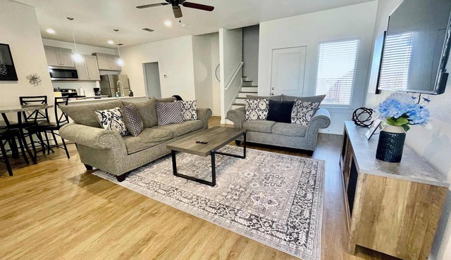 Serene Retreat - 3BR 3BA - Minutes to Tech