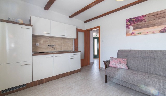 Serene Retreat Holiday Home with Pool - Two Bedroom Holiday Home