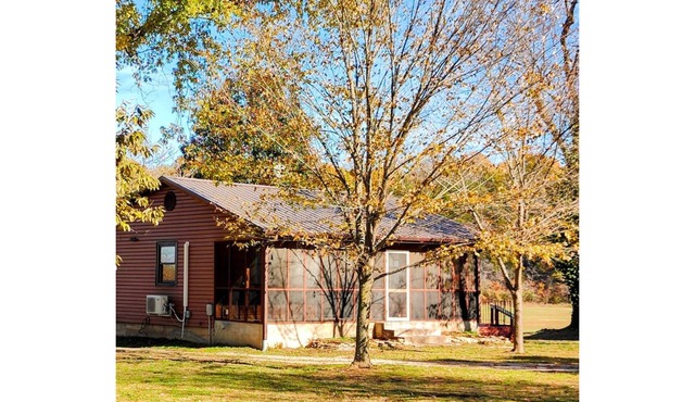 Serene Riverfront Retreat: Spacious Country Home Near Adventure Awaits You!