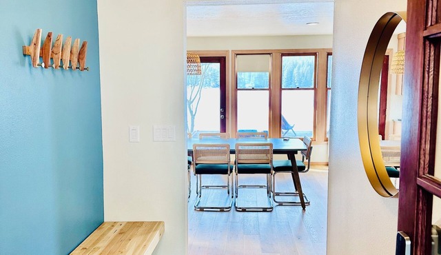 Serene Sacheen - Fully Updated Lake House with Private Dock