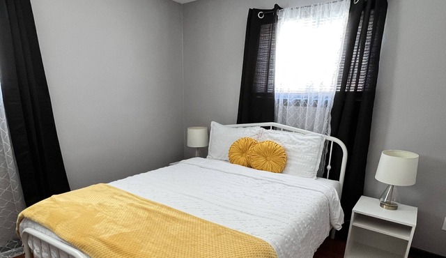 Serene Safari 3 bd, close to shopping and amusement, free WIFI