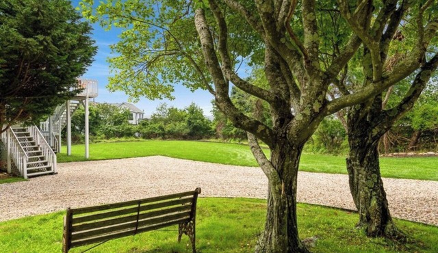 SERENE SALTBOX WITH POND & SUNSET VIEWS