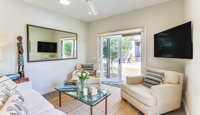 Serene San Diego Retreat w/Deck - Walk to Bay!
