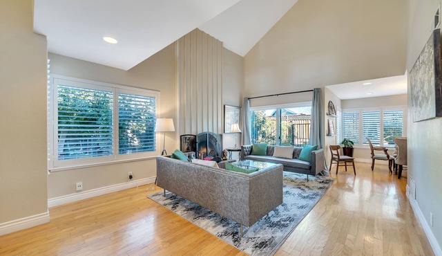 Serene Santa Teresa home.