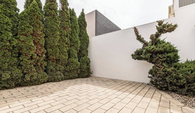 Serene Spacious 2BR Home w/Free Parking