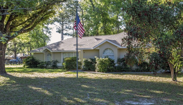 Serene, Spacious 3 Bedroom Pool Home 7 min from WEC!