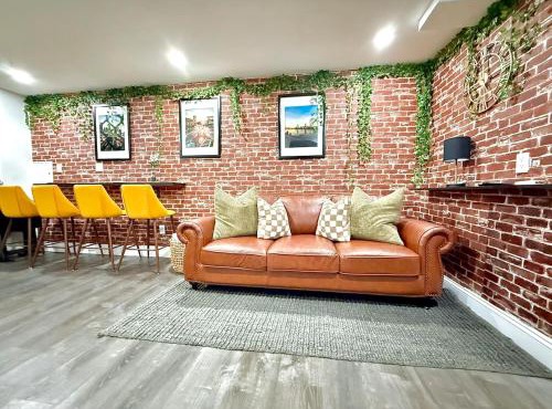 Serene Suite Home near Logan International Airport