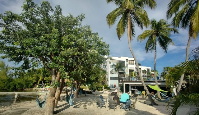 Serene Sunsets Await - Tropical Island Getaway Without The Extensive Travel