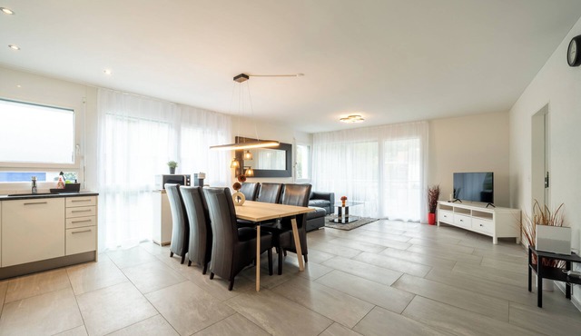 Serene Swiss Apt | scenic balcony views + parking + hi-speed wifi