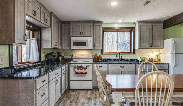 Serene Tell City Retreat Near Hiking & Skiing!