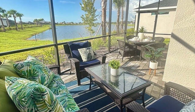 Serene Villa Escape in Tuckers Cove - Walk to Pools & Trails