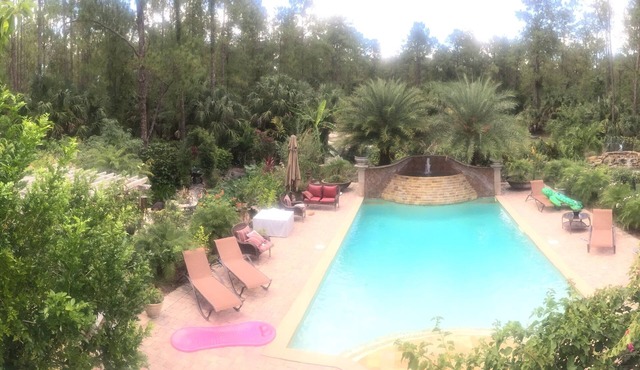 Serene Waterfalls, Garden, Privacy, Heated Pool, Spa &, Large Two Story Retreat