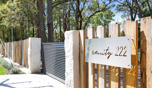 Serenity 222 The Estate - Sleeps 20 located in Jervis Bay!