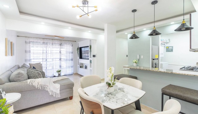 Serenity-3BR/Pool/Rooftop/BBQ/Mountain View