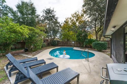 Serenity at Chatwood Pool Grill