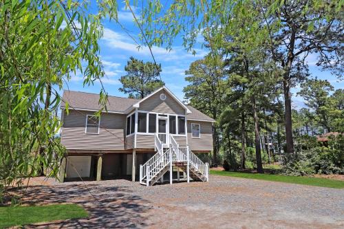 Serenity at Oyster Bay, Water access & firepit!