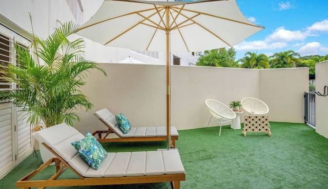 Serenity at The Edge A Private Poolside Apartment