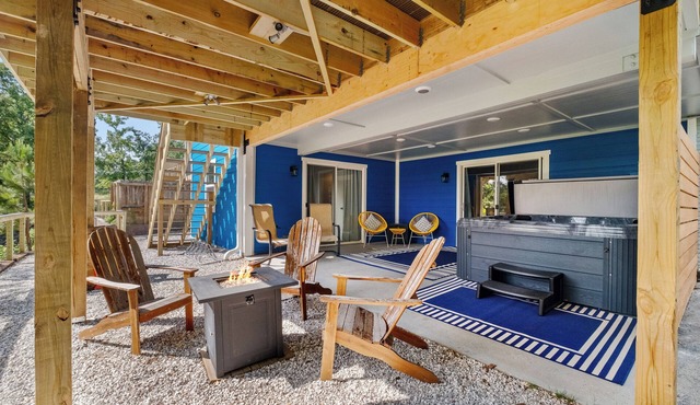 Serenity @ Beaver Lake: Views, Hot Tub & Game Room