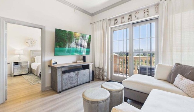 Serenity By The Sea 327–Stellar Views–Sleeps 6