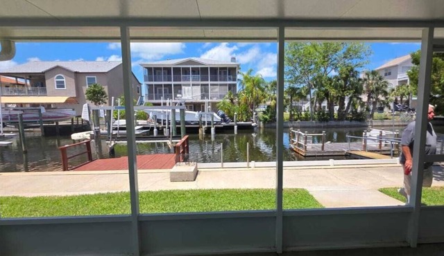 Serenity by The Sea and Boaters Paradise