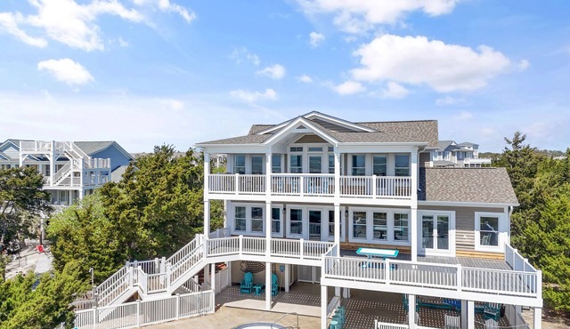"Serenity By The Sea" - Oceanfront Home w/Private Pool, 5 Bedrooms/4.5 Bathrooms