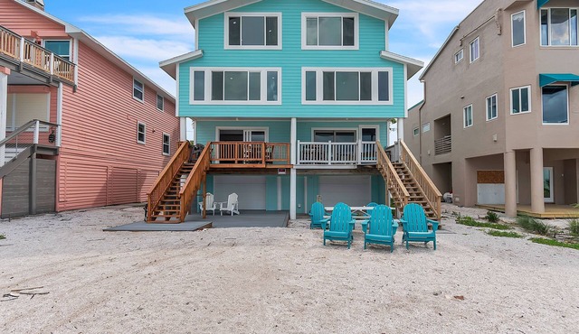 Serenity By The Sea - Beachfront townhouse in great location. Pet friendly!