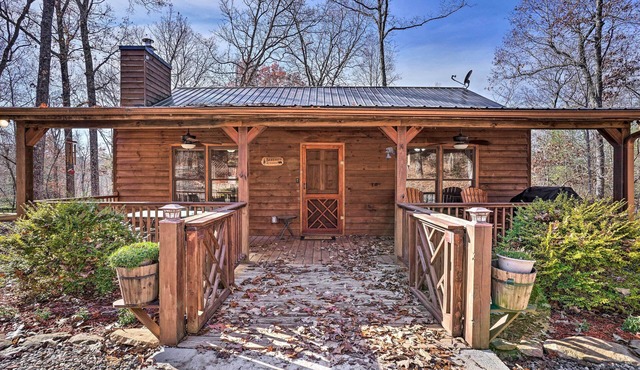 'Serenity Cabin' w/Furnished Deck