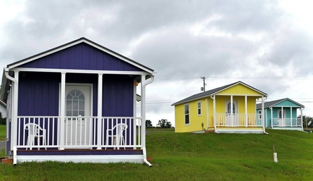 Serenity Escape: Relax Cottage