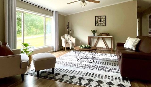 Serenity Guesthouse | Beach City