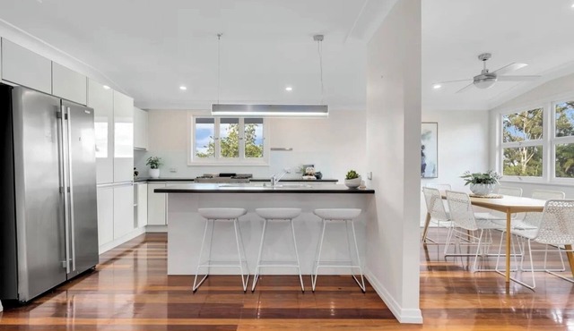 Serenity Haven Villa Near Shopping Mall