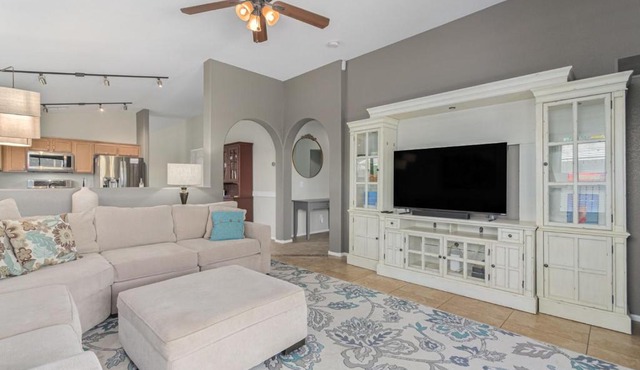 Serenity Haven with Private Pool in Gilbert
