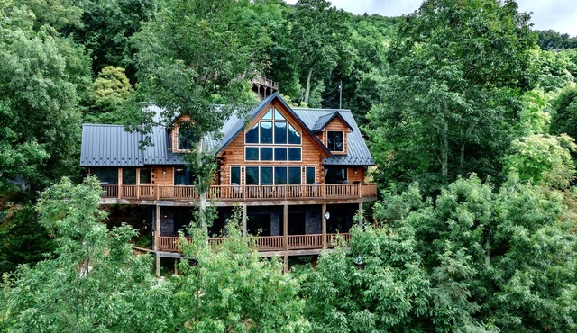 Serenity Mountain Retreat