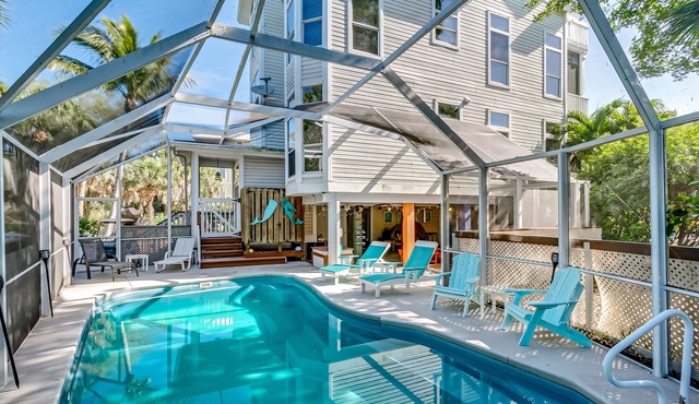 SERENITY NOW~1 Min. To BEACH!-SCREENED-IN HEATED POOL-2 Carts-4&6, Island Club