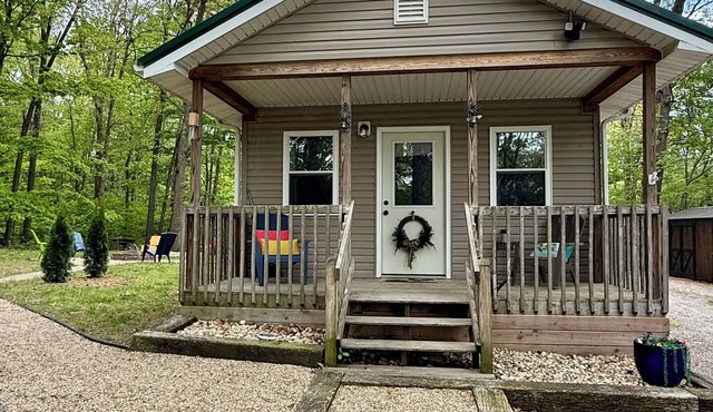 “Serenity Now” a 2BR country home in the heart of Amish Country