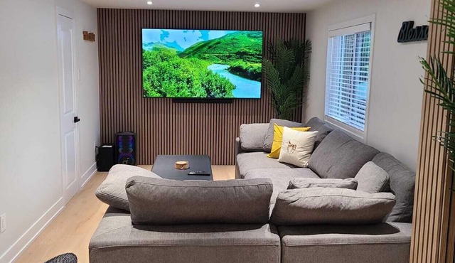 Serenity on 12 mile Lake in beautiful cottage country.