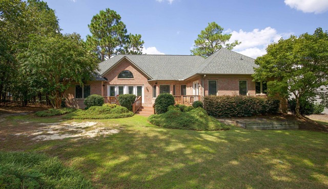 Serenity on 6: 3 BR, 2.5 BA House in Pinehurst, Sleeps 6