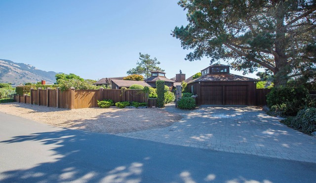 Serenity on the Lagoon in charming Stinson Beach