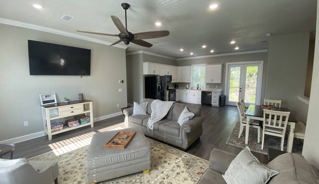 Serenity on the Water - Free Dock Access - Water Access - No Cleaning Fee