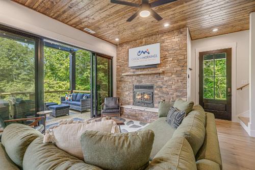 Serenity Peak Lodge by Carolina Mornings