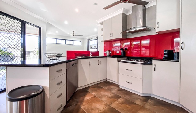 💎Serenity - Pet friendly 4brm, 2bth, airconditioned throuought💎