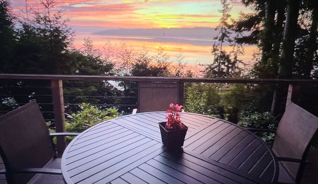 Serenity Pines by AvantStay | Incredible Views