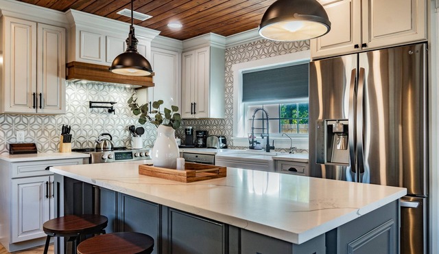 Serenity Retreat in Riverside Heights - Near Everything Tampa