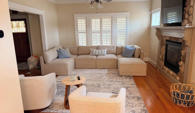 Serenity Stay - Private Home Near Beach!