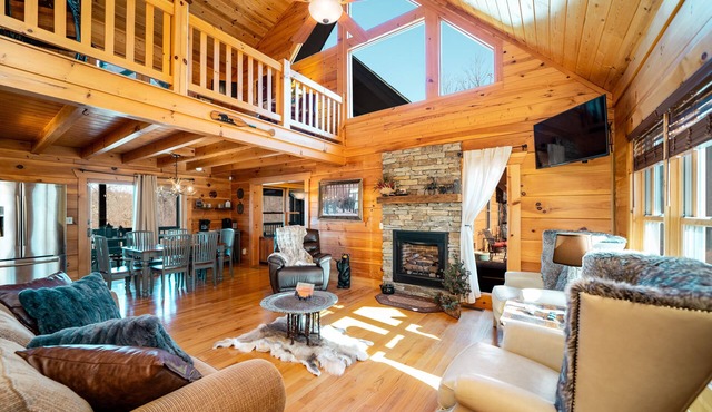 Serenity Summit - Amazing Mountain Views - Grandview Peaks