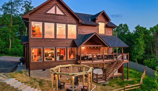 Serenity Sunrise- Mtn VIEWS- Fire Pit- Gameroom