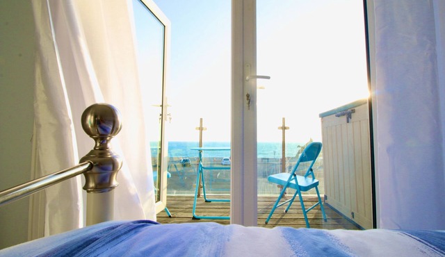 Serenity "your calm seafront retreat"