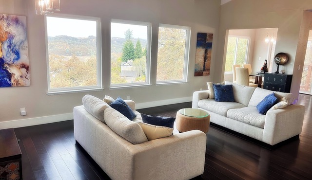 “Serenquility” Best view in Eldorado Hills, 3 bedroom wrapped in love & harmony.