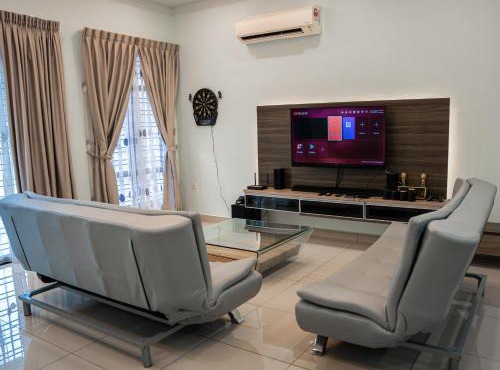 Seri Austin Landed GameHaus 16pax BBQ Mahjong by Our Stay